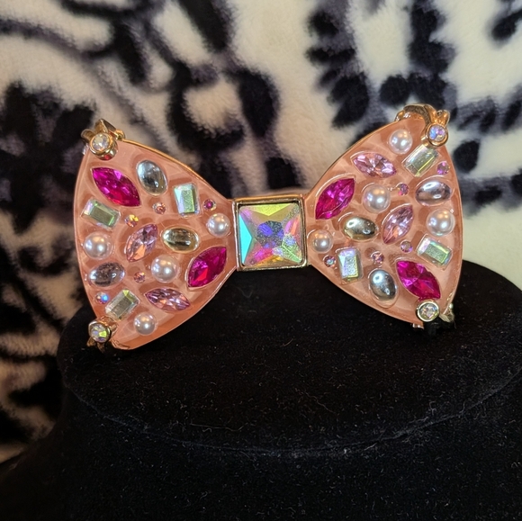 Betsey Johnson Jewelry - Betsey Johnson Bow Tie Clamper Bracelet Pink Sz 6